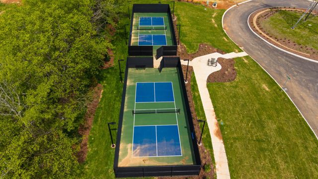 105 Model Ct, Columbia, TN 38401