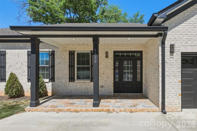 5330 Tuckaseegee Road, Charlotte, NC 28208
