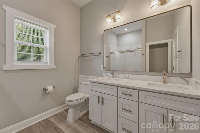 5330 Tuckaseegee Road, Charlotte, NC 28208