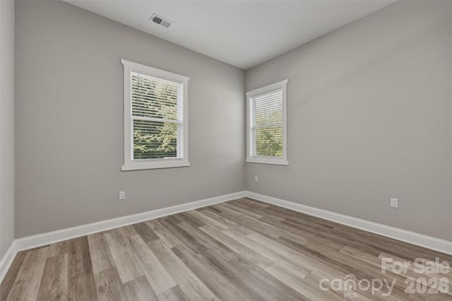 5330 Tuckaseegee Road, Charlotte, NC 28208