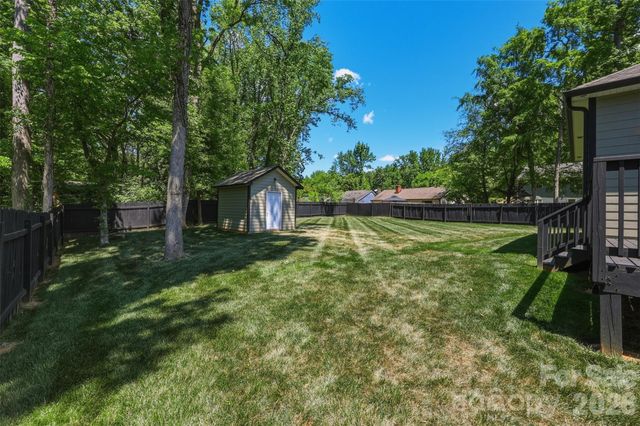5330 Tuckaseegee Road, Charlotte, NC 28208