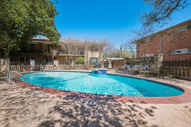 6119 Bandera Avenue A, Dallas, TX 75225