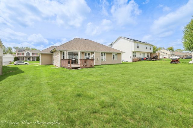 2436 Kristi Lane, Rockford, IL 61102