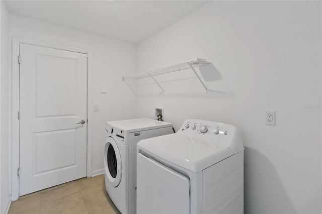 292 PINEYWOODS STREET, St Cloud, FL 34772