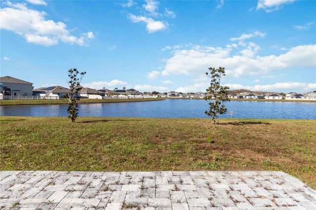 292 PINEYWOODS STREET, St Cloud, FL 34772