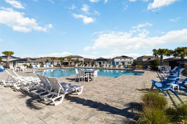 292 PINEYWOODS STREET, St Cloud, FL 34772