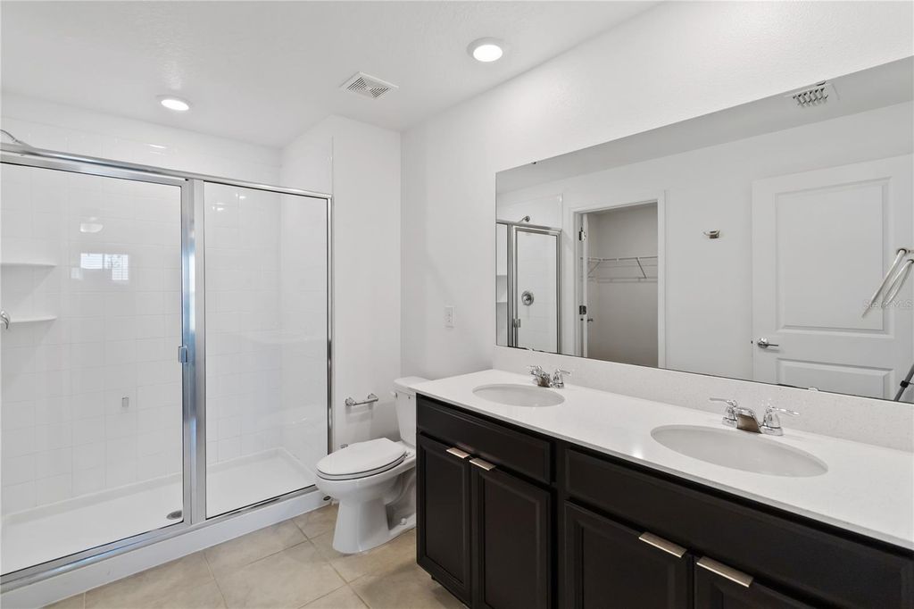 Image 17 of property listing at 292 PINEYWOODS STREET, St Cloud, FL 34772