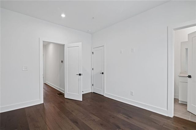 201 New Street 1302, Decatur, GA 30030