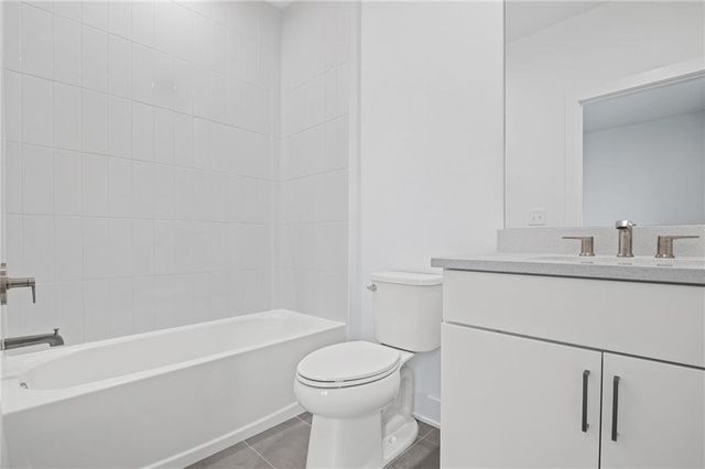 201 New Street 1302, Decatur, GA 30030