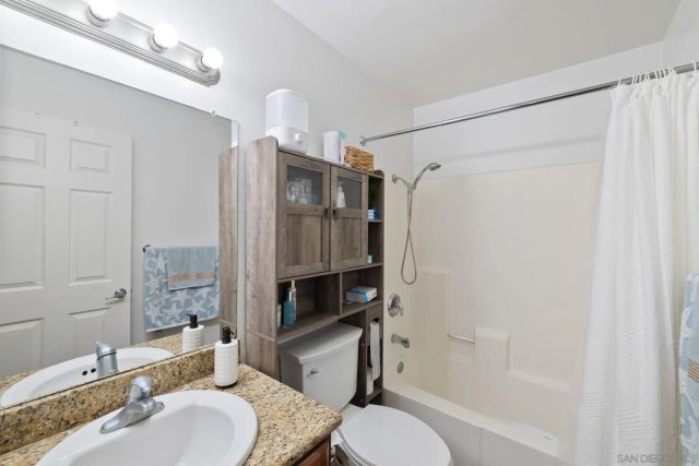 225 W El Norte Parkway 249, Escondido, CA 92026