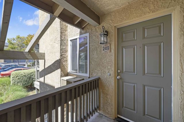225 W El Norte Parkway 249, Escondido, CA 92026