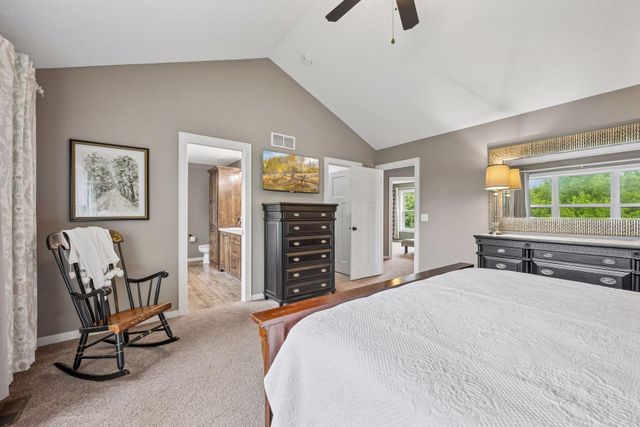 5938 151st Lane NW, Anoka, MN 55303
