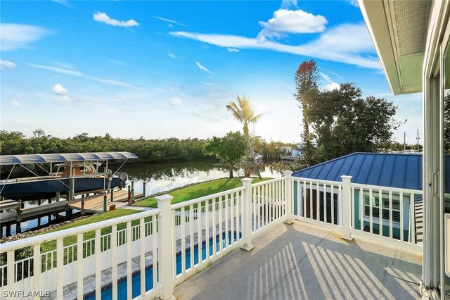 11861 Isle Of Palms DR, Fort Myers Beach, FL 33931
