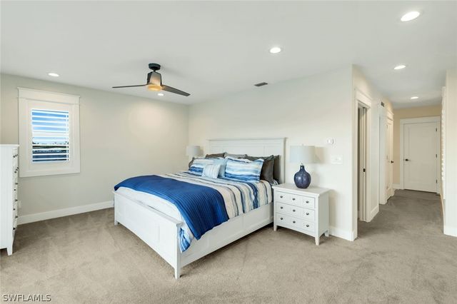 11861 Isle Of Palms DR, Fort Myers Beach, FL 33931