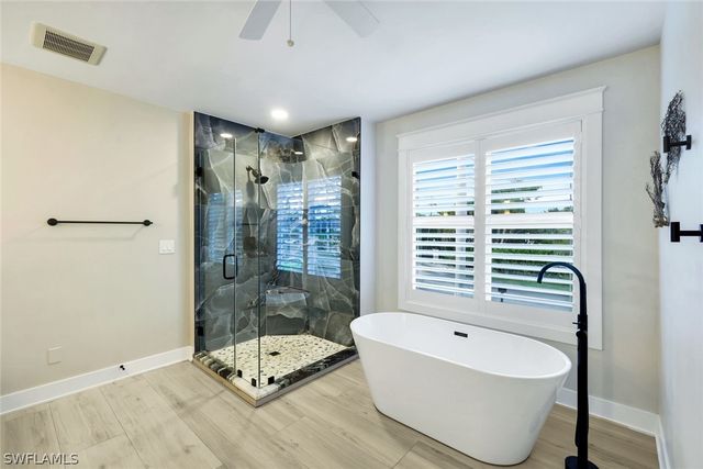 11861 Isle Of Palms DR, Fort Myers Beach, FL 33931