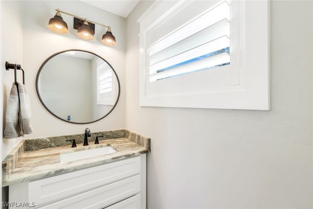 11861 Isle Of Palms DR, Fort Myers Beach, FL 33931