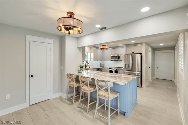 11861 Isle Of Palms DR, Fort Myers Beach, FL 33931