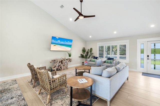 11861 Isle Of Palms DR, Fort Myers Beach, FL 33931