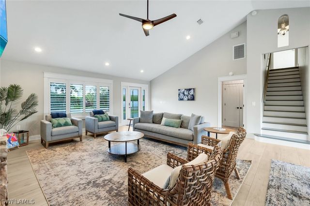 11861 Isle Of Palms DR, Fort Myers Beach, FL 33931