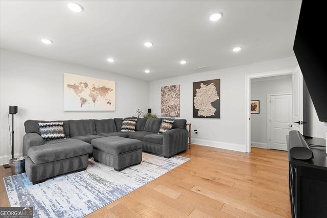 2775 Twisted Oak Lane, Marietta, GA 30066