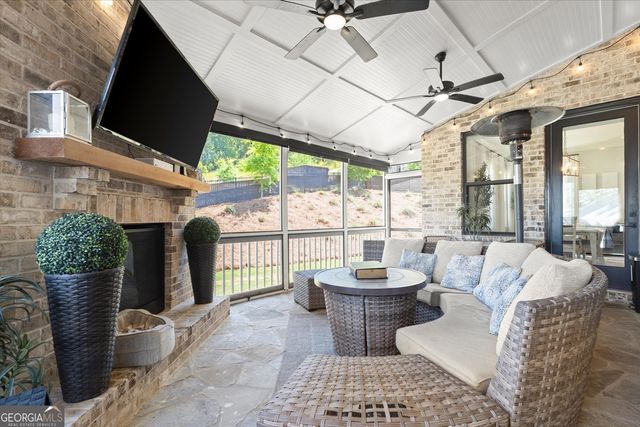 2775 Twisted Oak Lane, Marietta, GA 30066