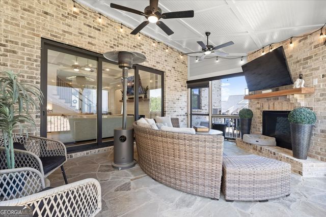 2775 Twisted Oak Lane, Marietta, GA 30066