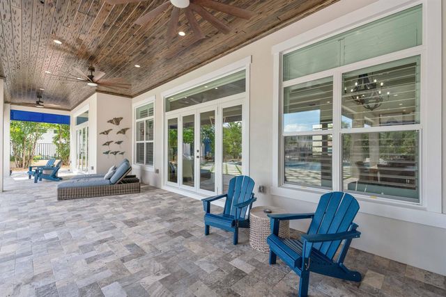261 Old Jupiter Beach Road, Jupiter, FL 33477