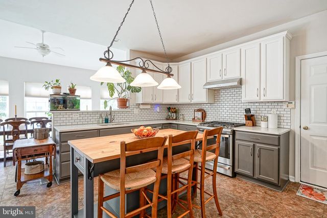 3573 RAVENNA LN, Vineland, NJ 08361