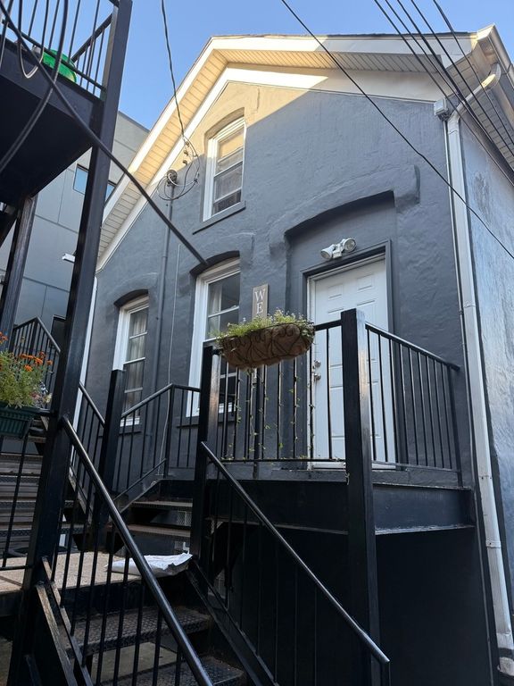 827 N Fairfield Avenue, Chicago, IL 60622 — photo 3