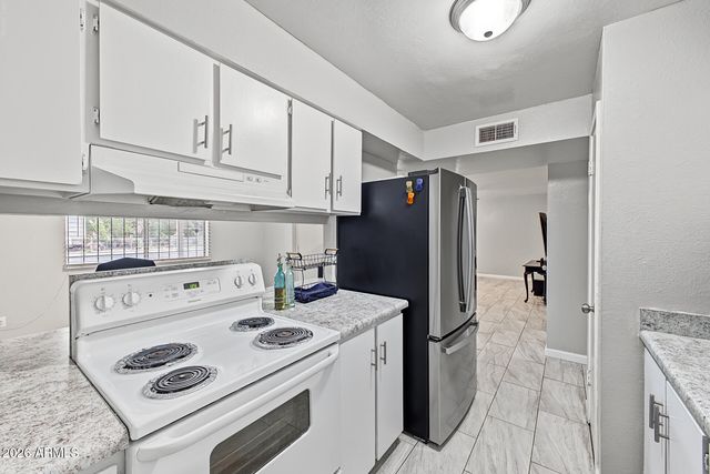 5343 W LEWIS Avenue, Phoenix, AZ 85035