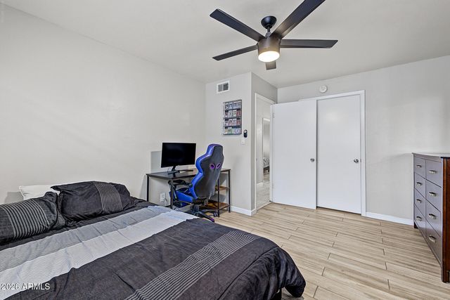 5343 W LEWIS Avenue, Phoenix, AZ 85035