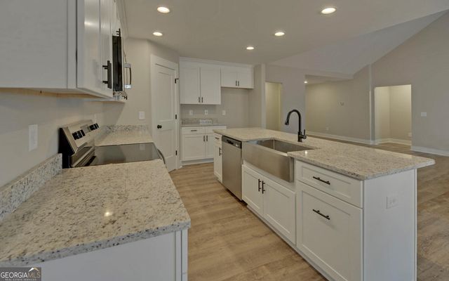 346 Park Place Drive LOT 5, Lavonia, GA 30553