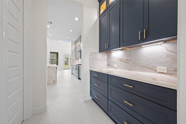 4418 Highland Field Ln, Sugar Land, TX 77479