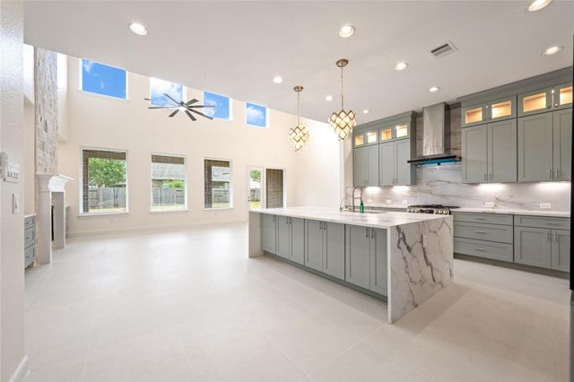 4418 Highland Field Ln, Sugar Land, TX 77479