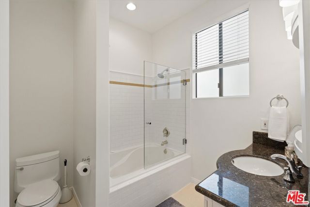 11947 Dorothy Street 203, Los Angeles, CA 90049