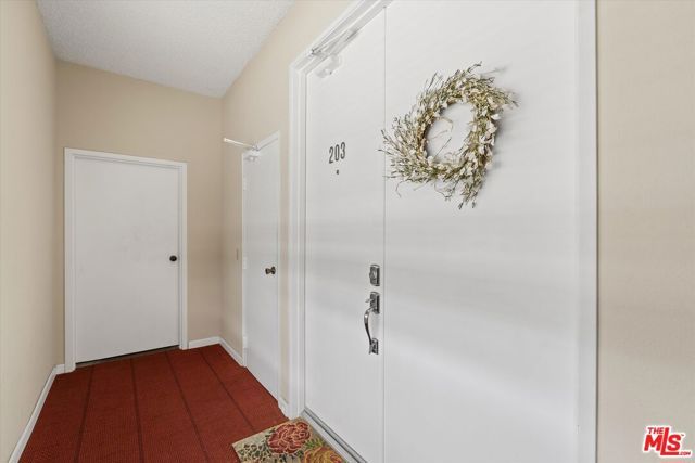 11947 Dorothy Street 203, Los Angeles, CA 90049
