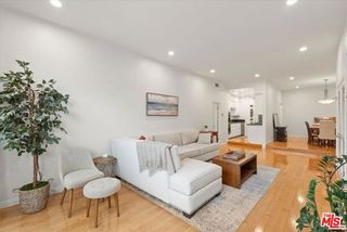 11947 Dorothy Street 203, Los Angeles, CA 90049