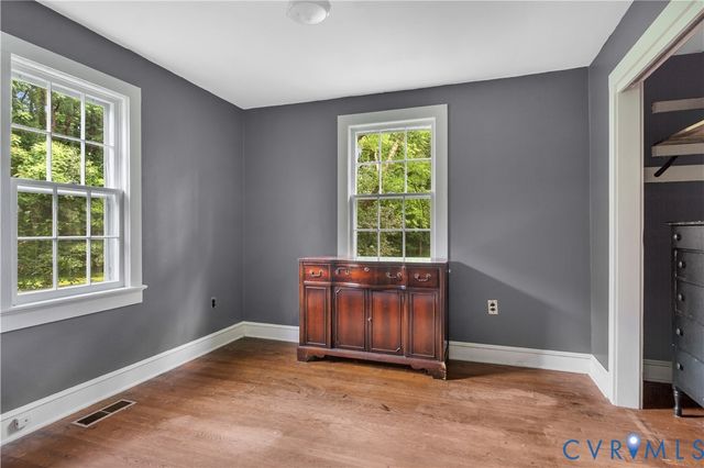 5711 Middle Rd, Prince George, VA 23875
