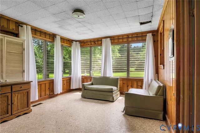 5711 Middle Rd, Prince George, VA 23875
