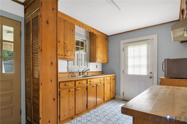 5711 Middle Rd, Prince George, VA 23875