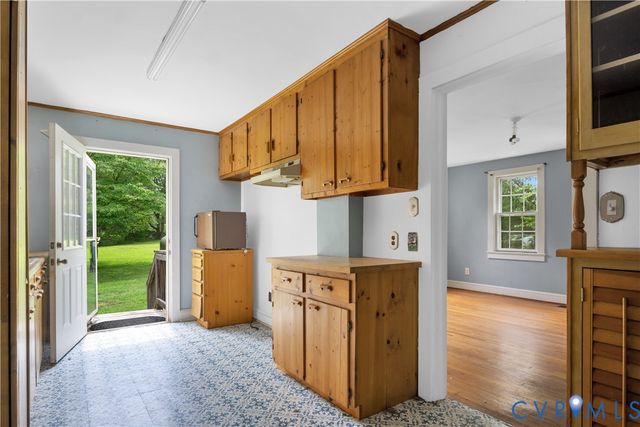 5711 Middle Rd, Prince George, VA 23875