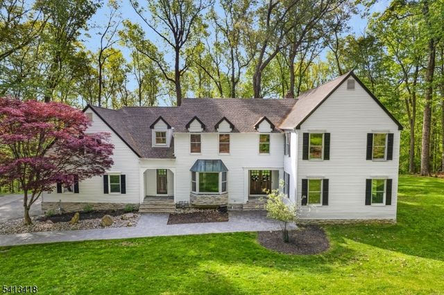 31 Warren Cutting, Chester Twp., NJ 07930