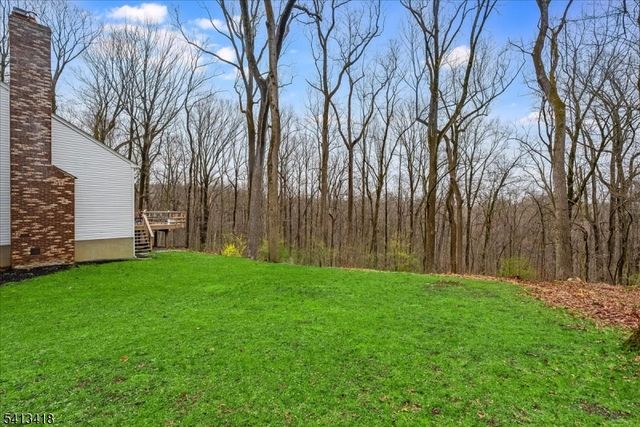 31 Warren Cutting, Chester Twp., NJ 07930