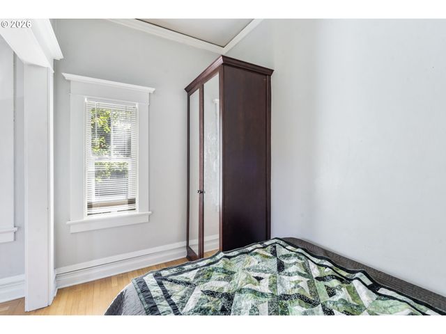 2087 Nw OVERTON St 204, Portland, OR 97209