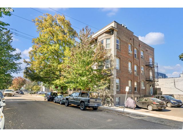 2087 Nw OVERTON St 204, Portland, OR 97209