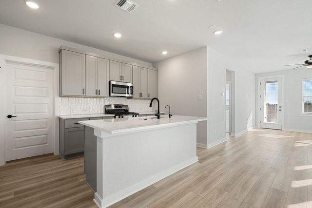 308 Emerie WAY, Georgetown, TX 78626