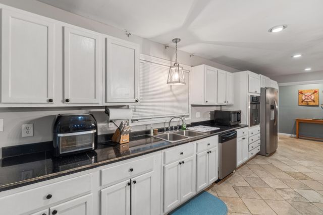 115 Smith St., Petal, MS 39465