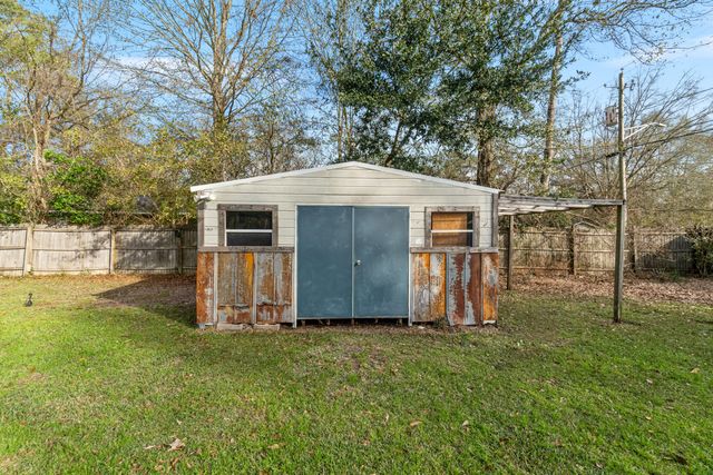 115 Smith St., Petal, MS 39465