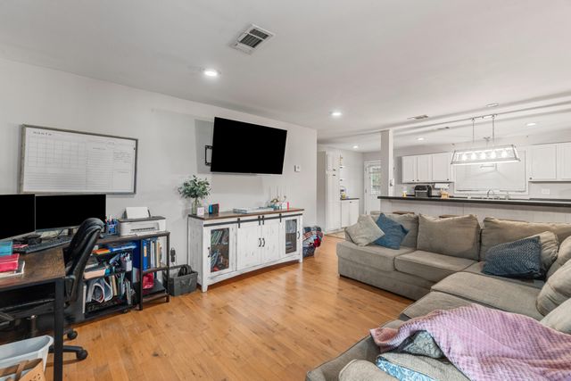 115 Smith St., Petal, MS 39465