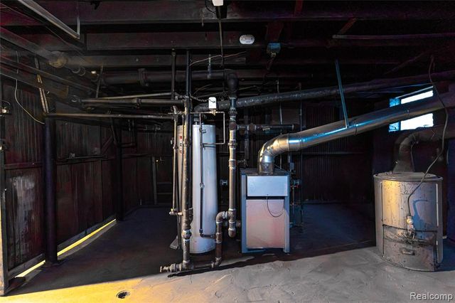 39 Colorado Street, Highland Park, MI 48203